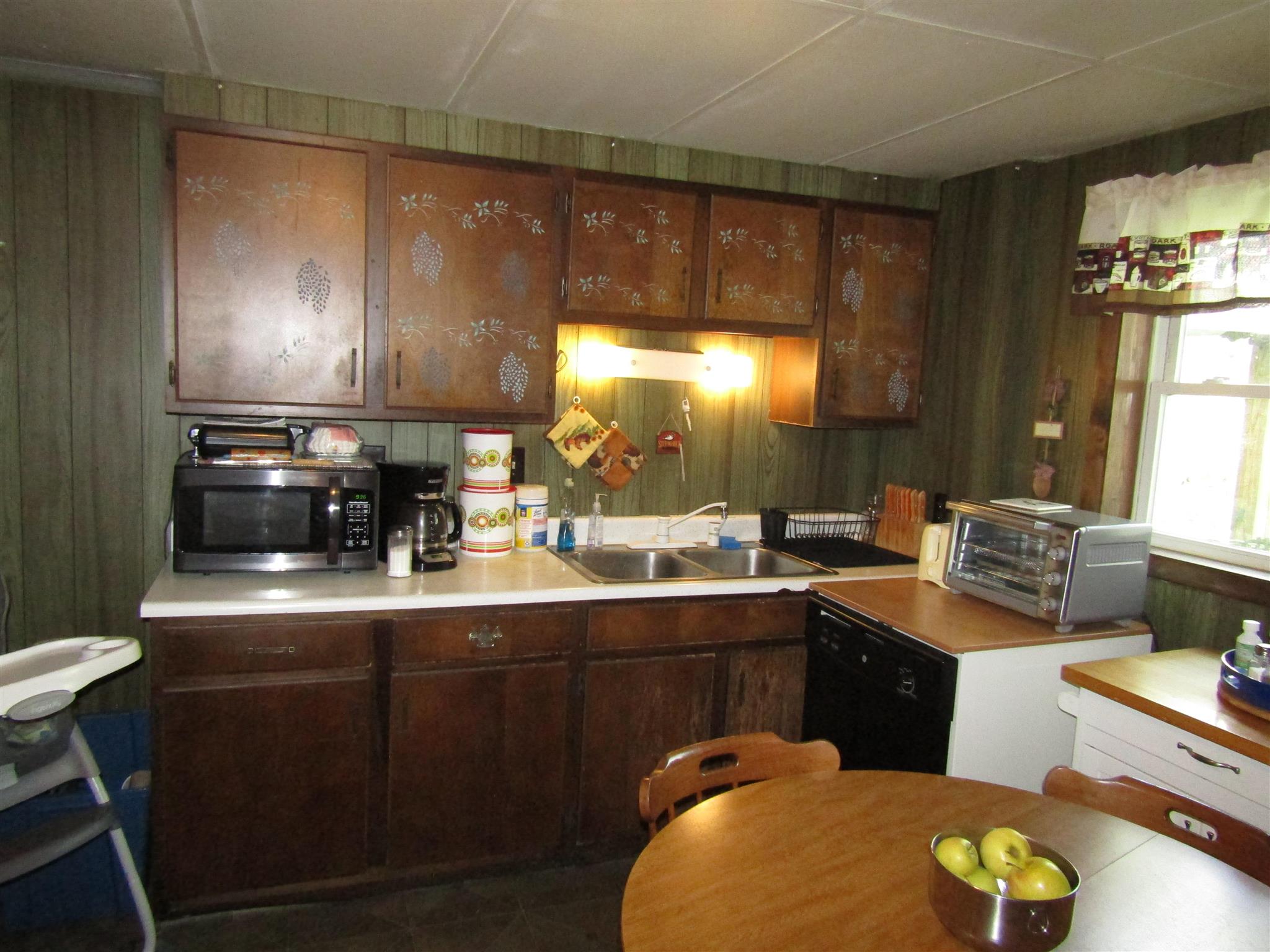 13 Foundry Street Swanton, VT 05488 - Photo 6 of 33 Gallery Image 6