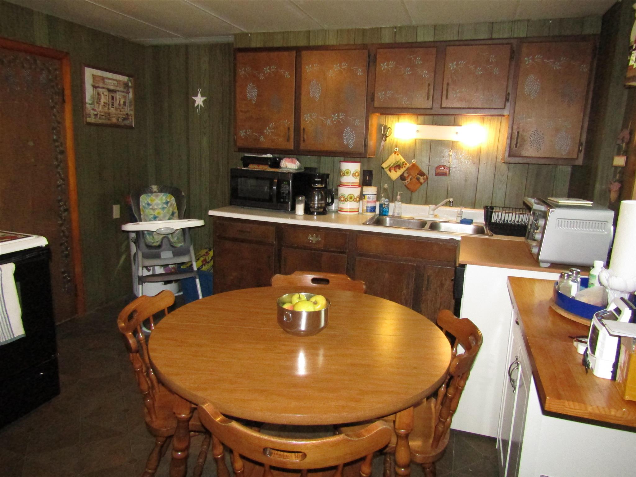 13 Foundry Street Swanton, VT 05488 - Photo 7 of 33 Gallery Image 7