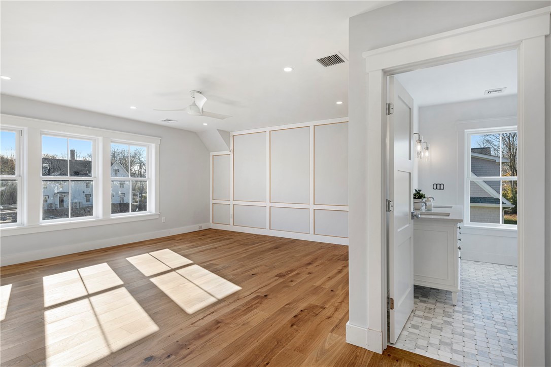 3 Knowlton Court Bristol, RI 02809 - Photo 28 of 50