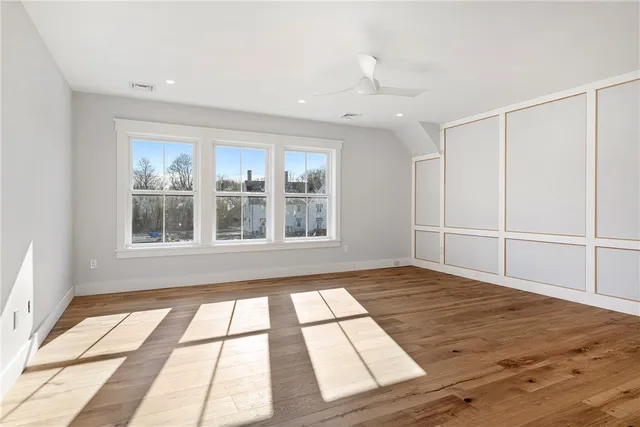 $1,670,000 | 3 Knowlton Court, Bristol, RI 02809