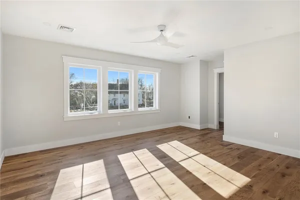$1,670,000 | 3 Knowlton Court, Bristol, RI 02809