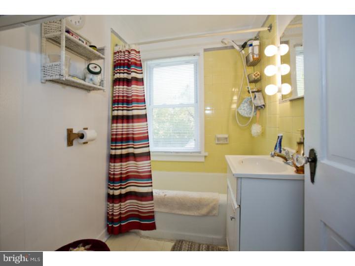 1572-4 Pennington Road Ewing, NJ 08618 - Photo 13 of 25 Gallery Image 13