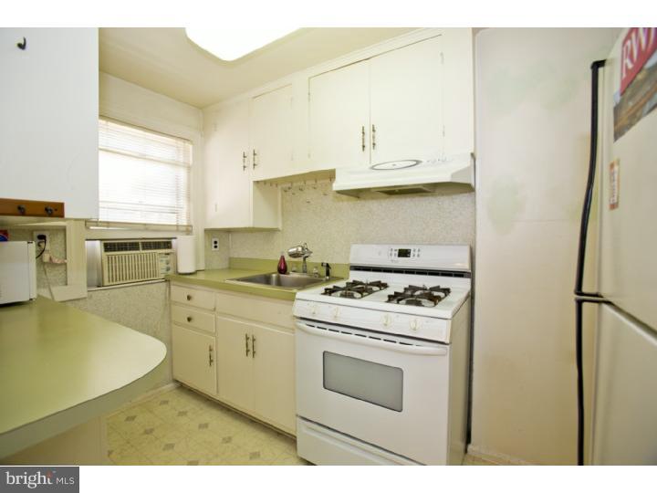 1572-4 Pennington Road Ewing, NJ 08618 - Photo 18 of 25 Gallery Image 18