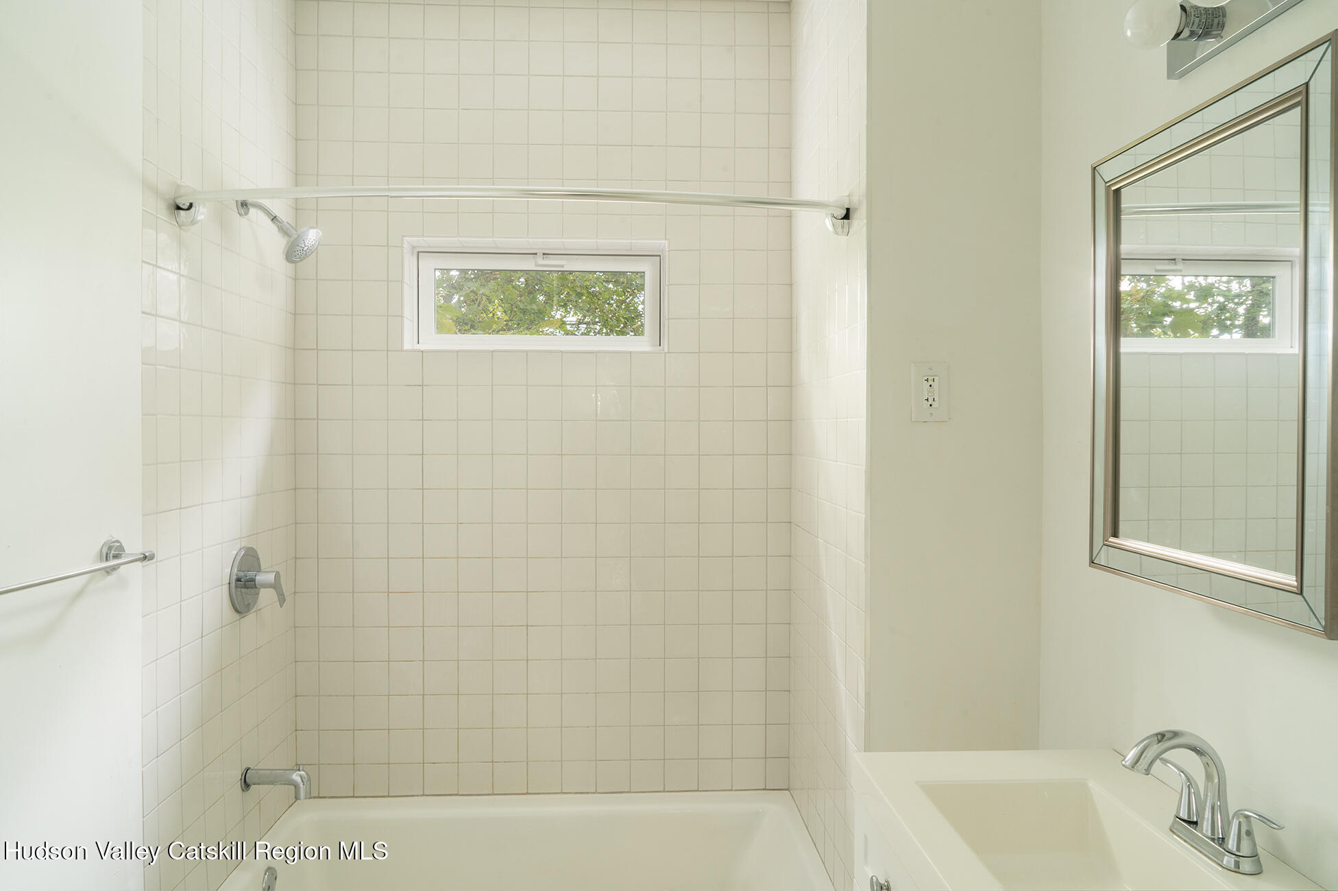 267 Main Street Catskill, NY 12414 - Photo 11 of 29 a bathroom with a shower