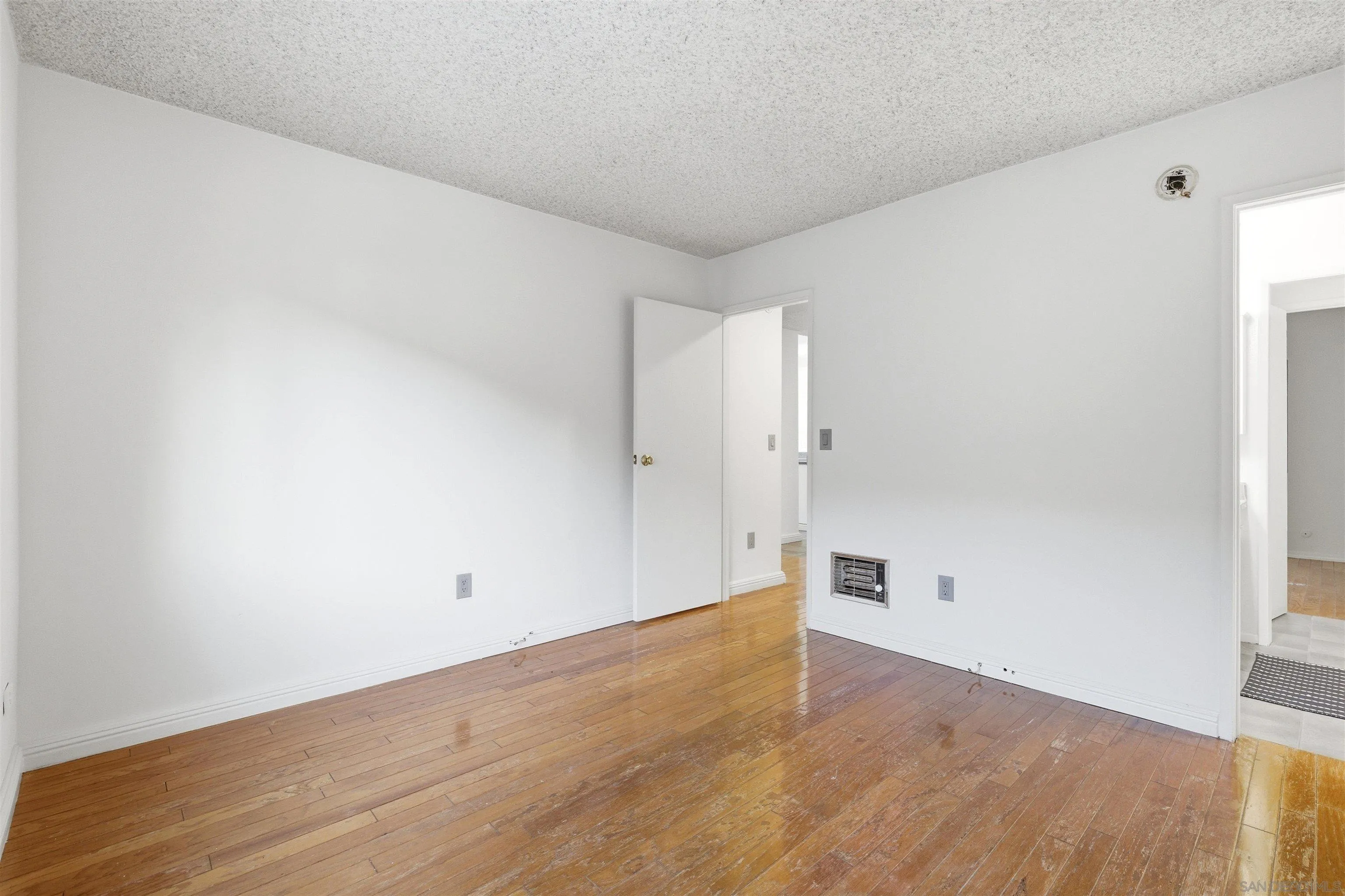 5432 Adobe Falls Road, Unit 12 San Diego, CA 92120 - Photo 17 of 25