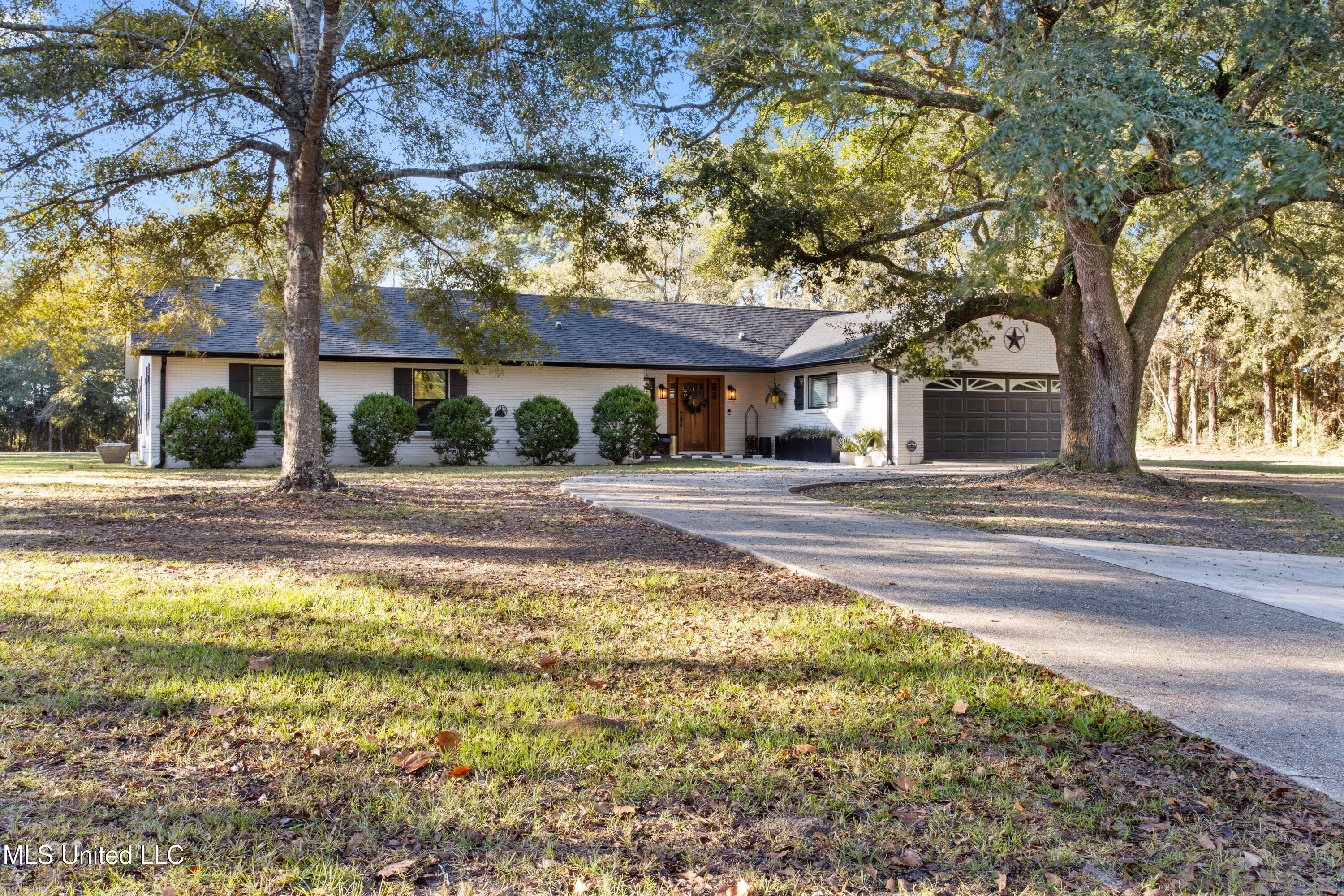 4419 Melvin Road D'Iberville, MS 39540 - Photo 4 of 72 067