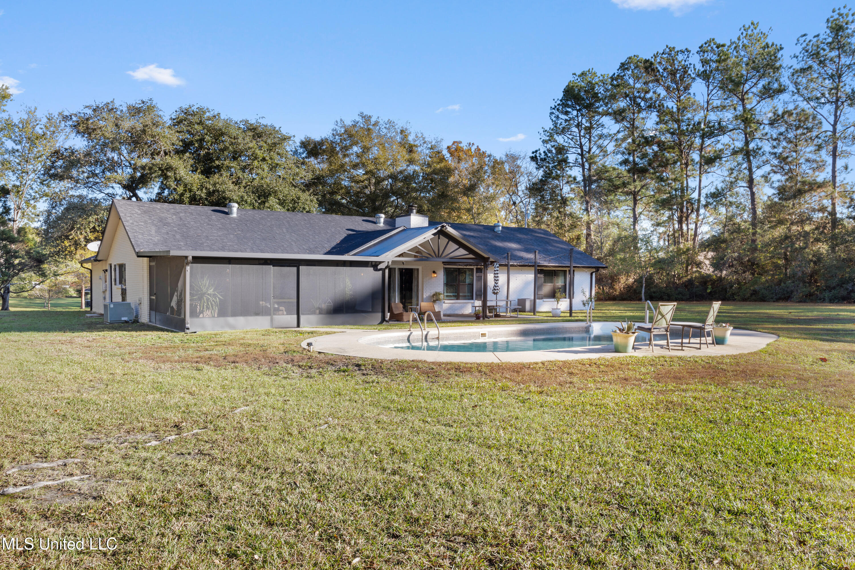 4419 Melvin Road D'Iberville, MS 39540 - Photo 54 of 72 053