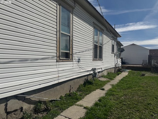 1787 Valley Avenue Baker City, OR 97814 - Photo 3 of 13 a view of a back yard of the house