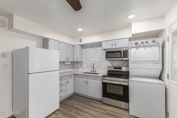 $235,000 | 2725 South Rural Road, Unit 8, Tempe, AZ 85282