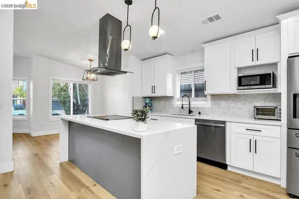 $689,000 | 215 Spindrift Court, Oakley, CA 94561
