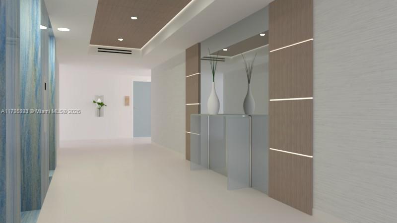 345 Ocean Drive, Unit 904 Miami Beach, FL 33139 - Photo 29 of 36 a view of empty room