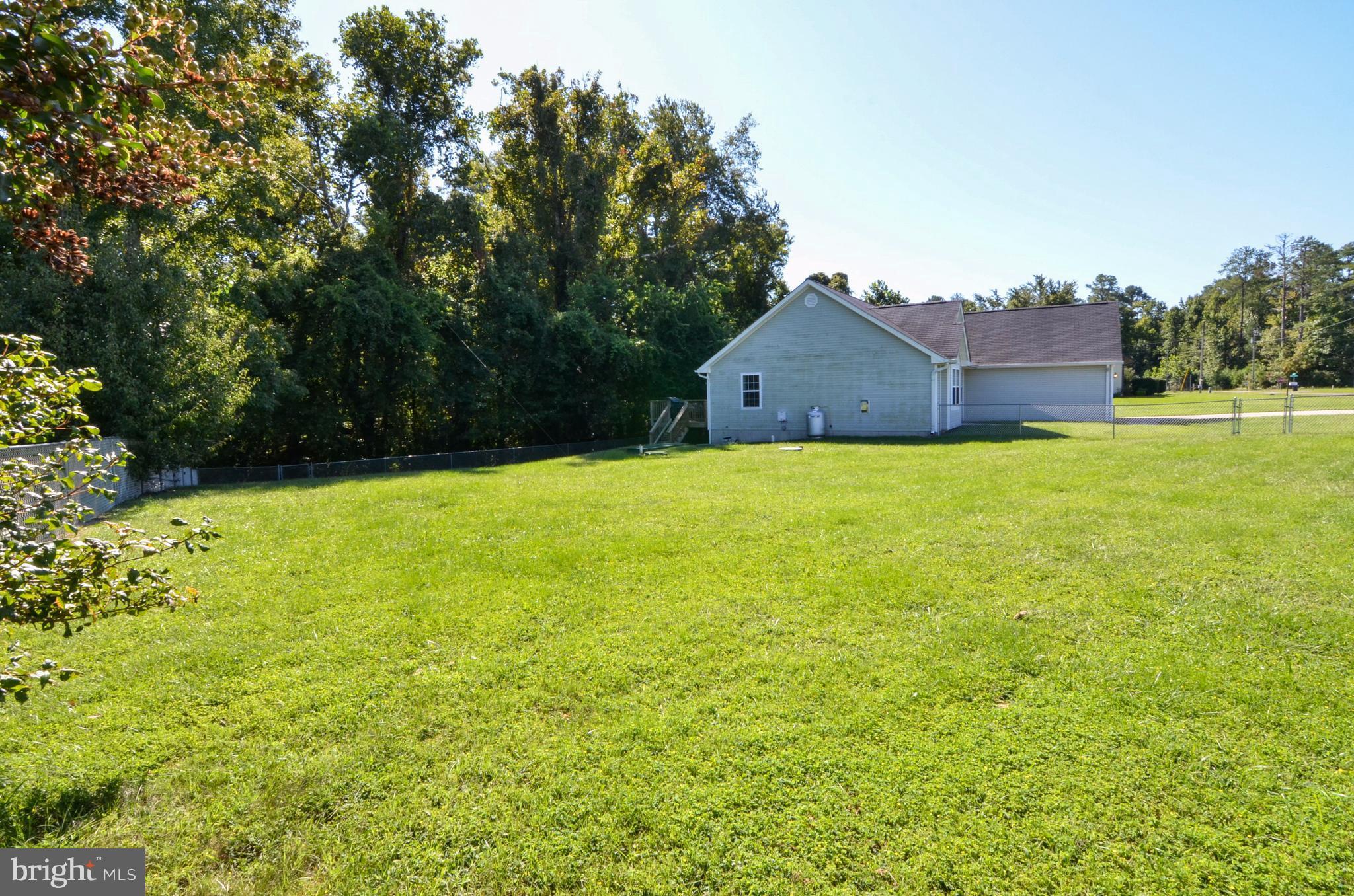 303 Blackwell Road Colonial Beach, VA 22443 - Photo 21 of 27 Large Lot - Side & Backyard Fully Fenced