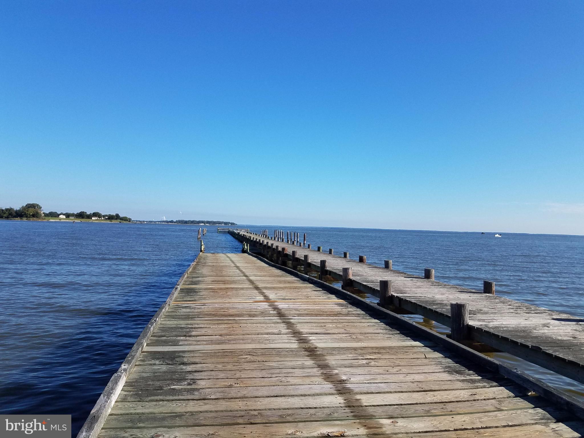 303 Blackwell Road Colonial Beach, VA 22443 - Photo 24 of 27 Community Fishing & Mooring Pier