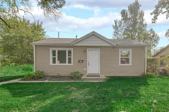 $90,300 | 1159 Fayette Street, Gary, IN 46403