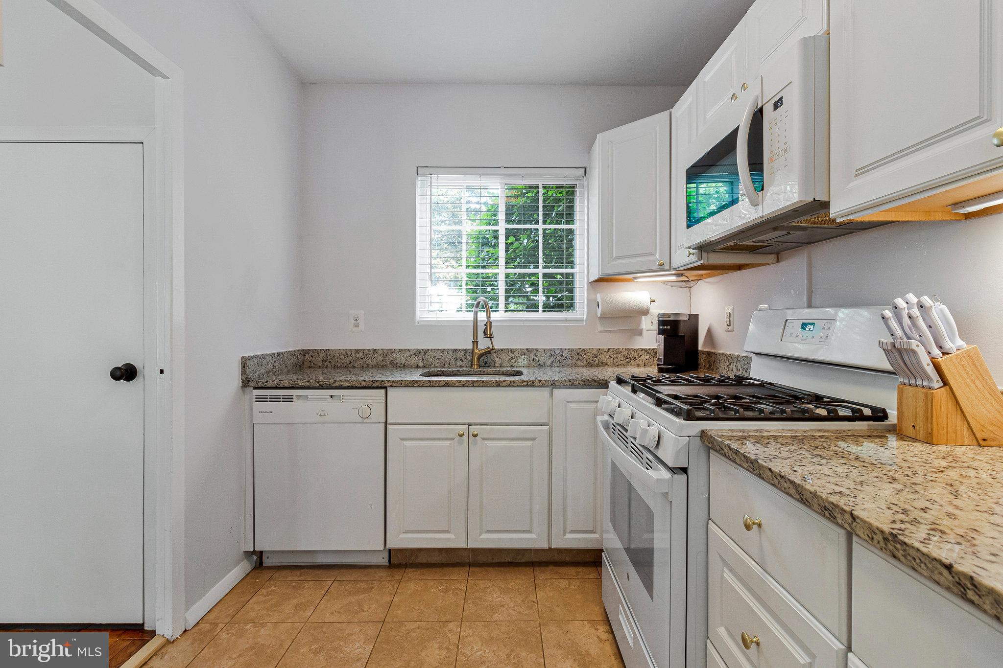 1760 Preston Road, Unit 1760 Alexandria, VA 22302 - Photo 13 of 25