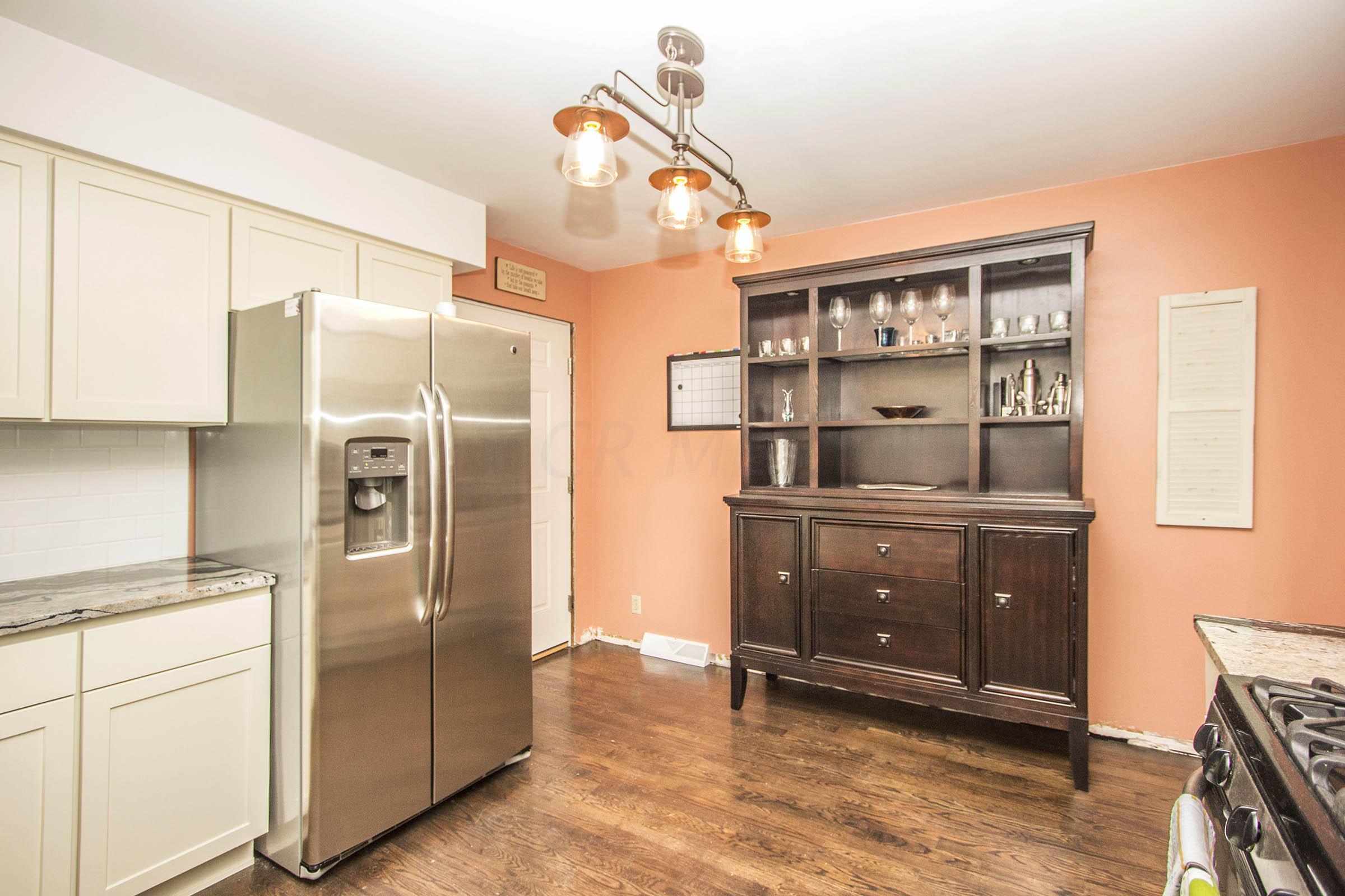 5305 Westbridge Road Columbus, OH 43231 - Photo 11 of 37 Gallery Image 11