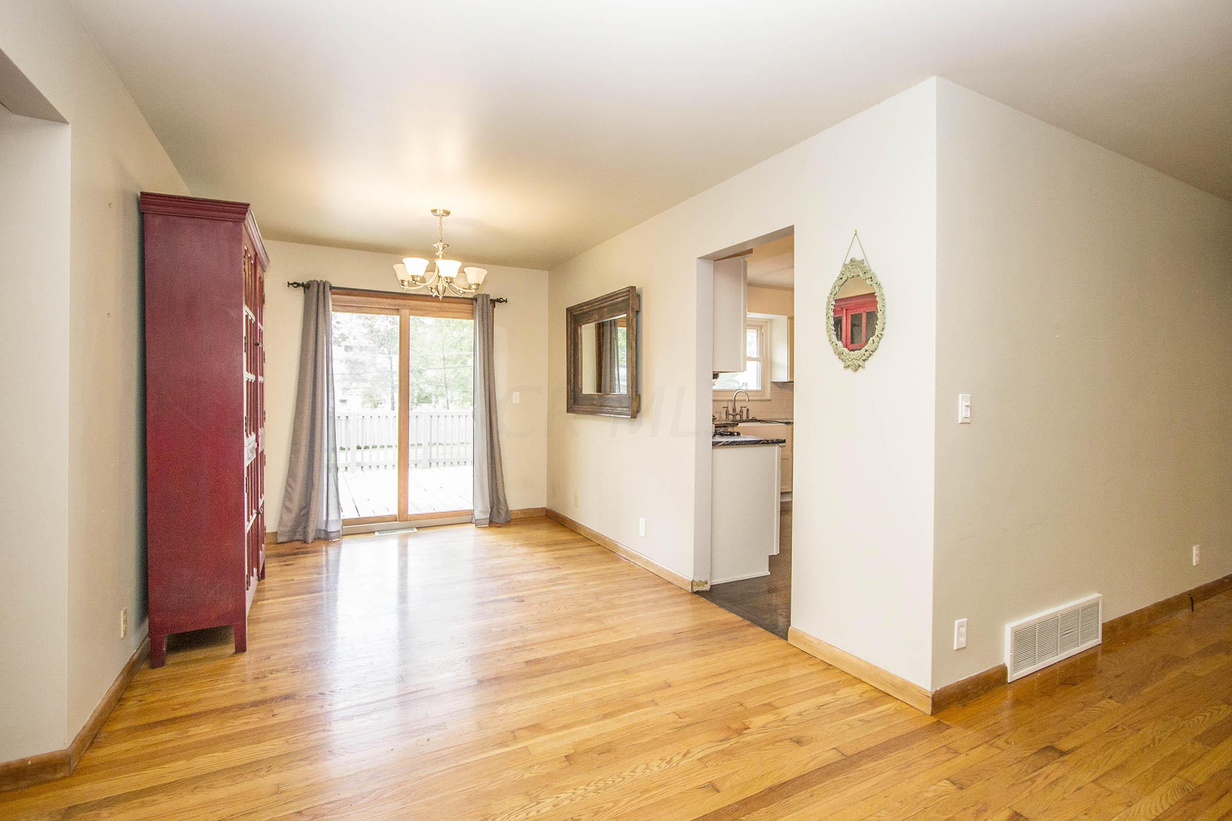 5305 Westbridge Road Columbus, OH 43231 - Photo 15 of 37 Gallery Image 15