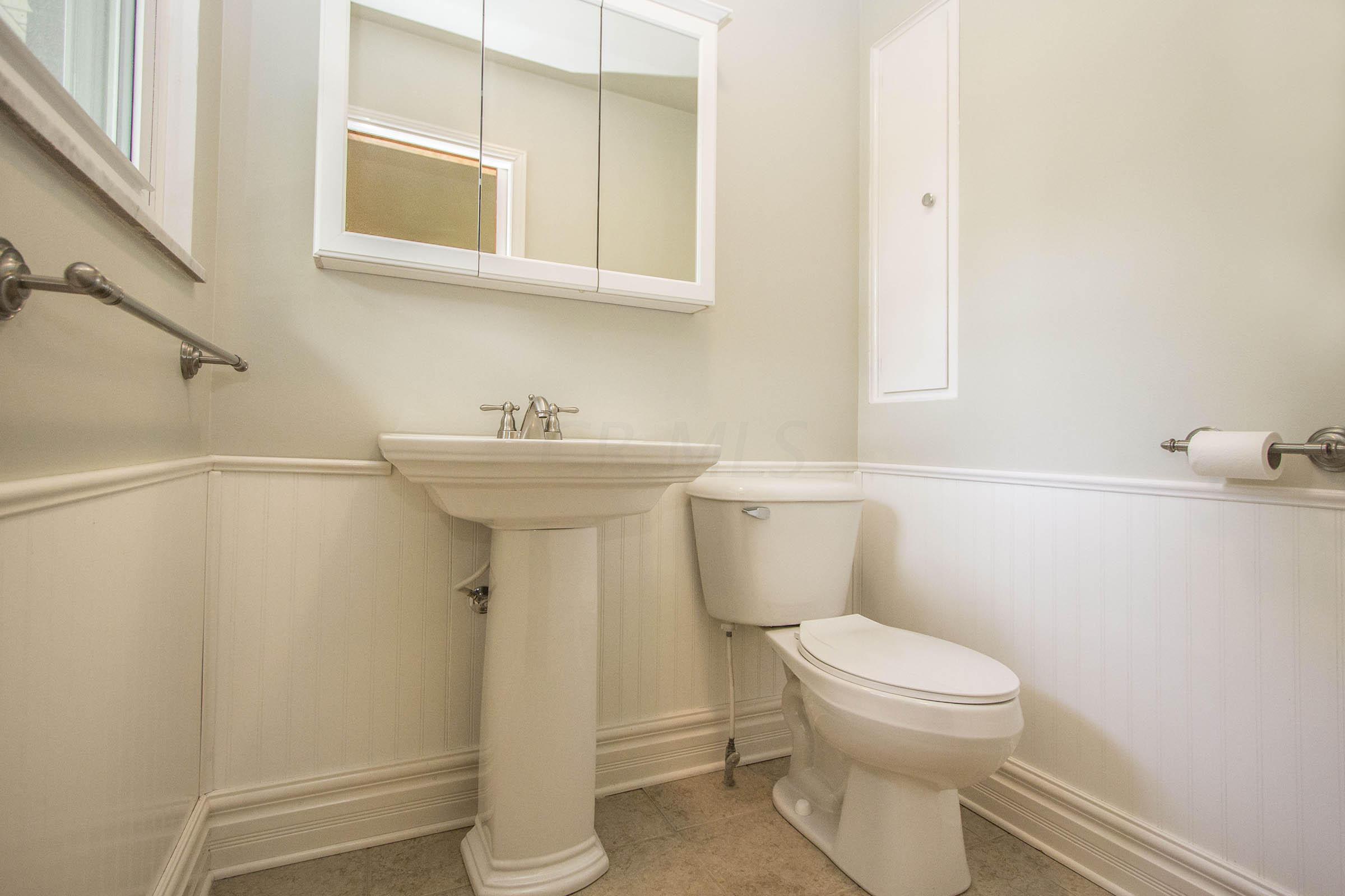 5305 Westbridge Road Columbus, OH 43231 - Photo 27 of 37 Gallery Image 27