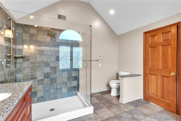 $724,900 | 379 Wood Acres Drive, Amherst, NY 14051