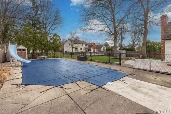 $724,900 | 379 Wood Acres Drive, Amherst, NY 14051