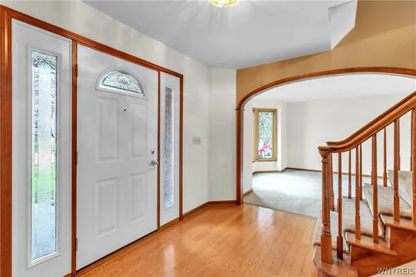 $724,900 | 379 Wood Acres Drive, Amherst, NY 14051