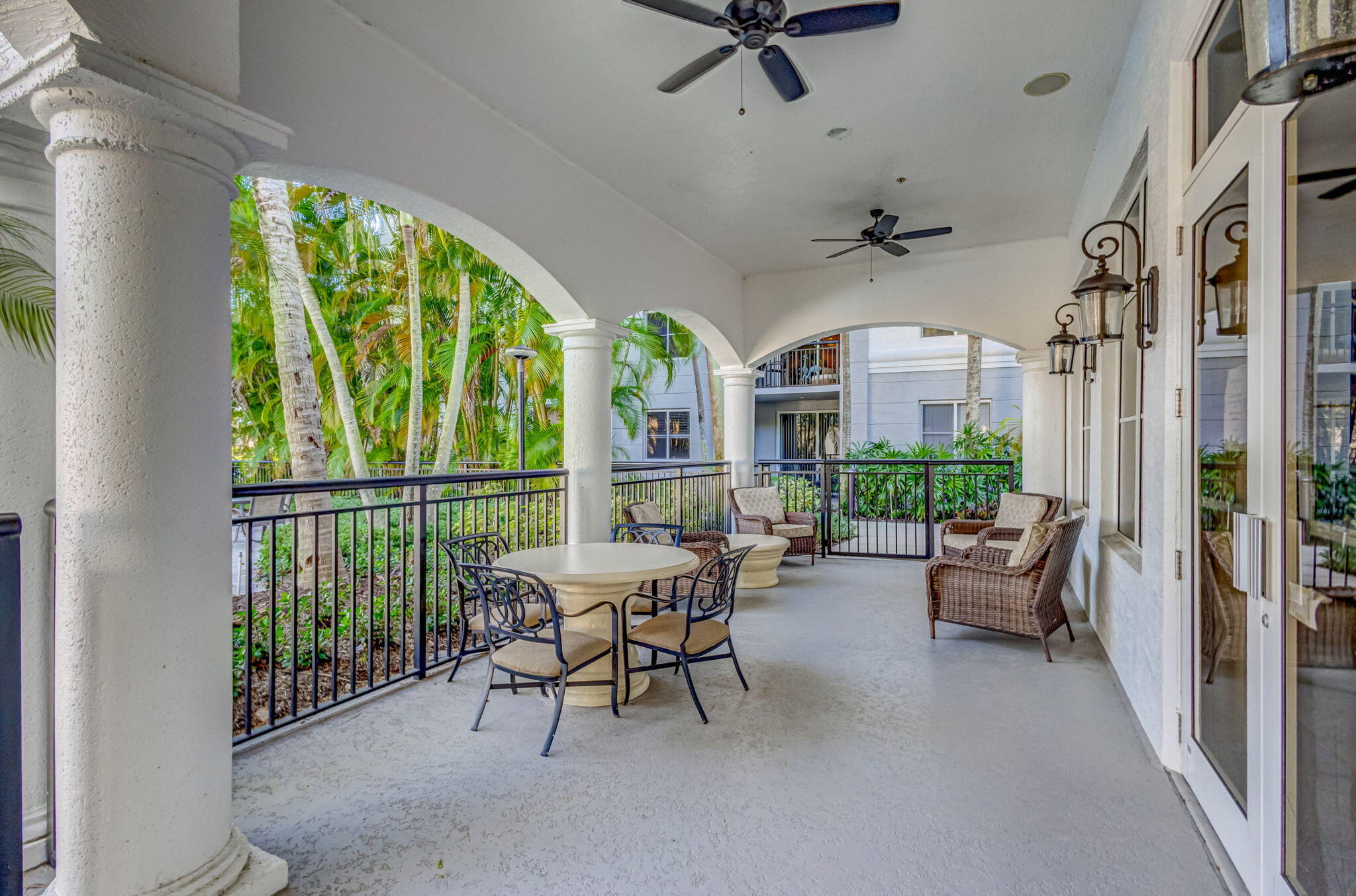 1660 Renaissance Commons Boulevard, Unit 2517 Boynton Beach, FL 33426 - Photo 58 of 93 61-web-or-mls-5D1A1646JS