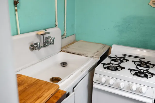 $75,000 | 629 Baptist Street, Staunton, VA 24401