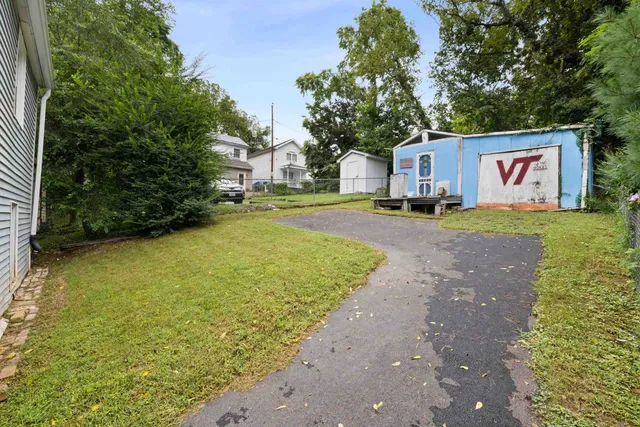 $75,000 | 629 Baptist Street, Staunton, VA 24401
