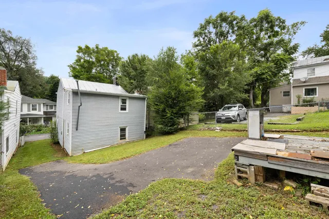 $75,000 | 629 Baptist Street, Staunton, VA 24401