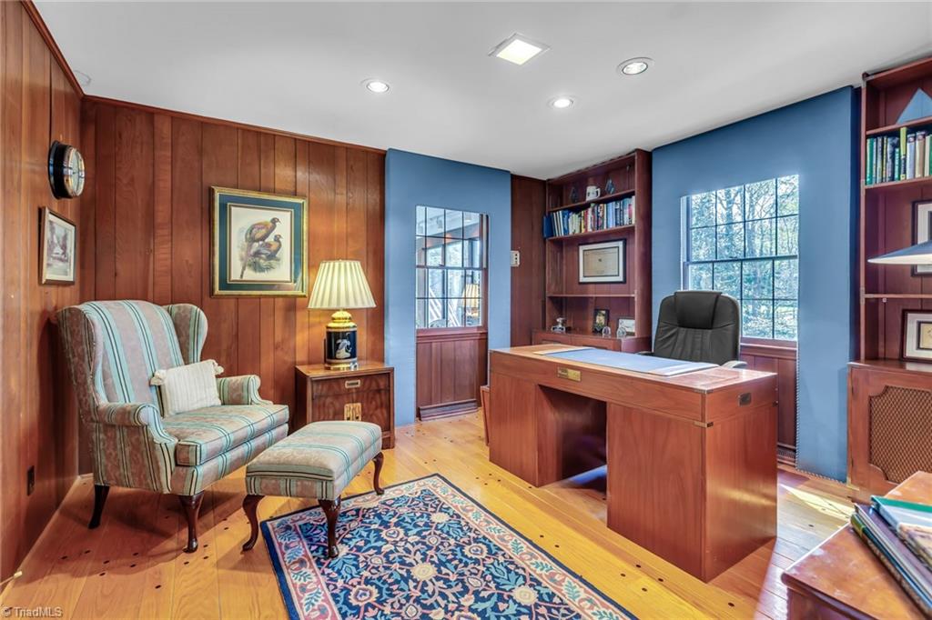 1211 Westminster Drive High Point, NC 27262 - Photo 31 of 44