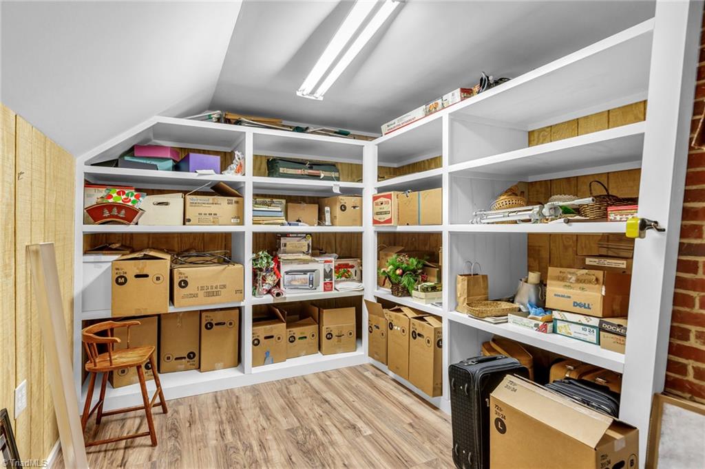 1211 Westminster Drive High Point, NC 27262 - Photo 37 of 44