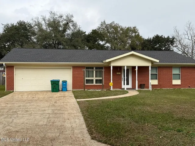$189,000 | 2711 Monterey Avenue, Pascagoula, MS 39567