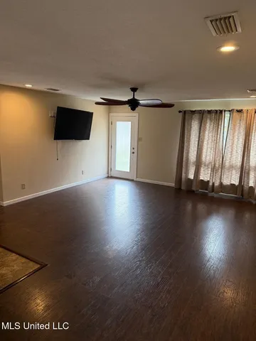 $189,000 | 2711 Monterey Avenue, Pascagoula, MS 39567