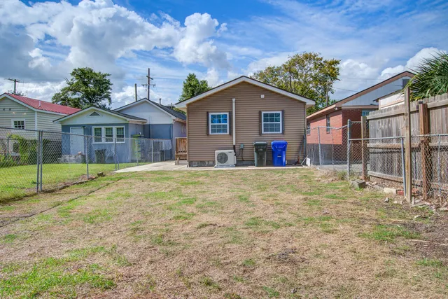 $2,395 | 198 Nassau Street, Charleston, SC 29403