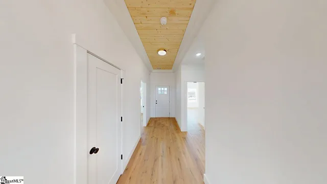 $339,900 | 265 State Rd S-42-742, Wellford, SC 29385