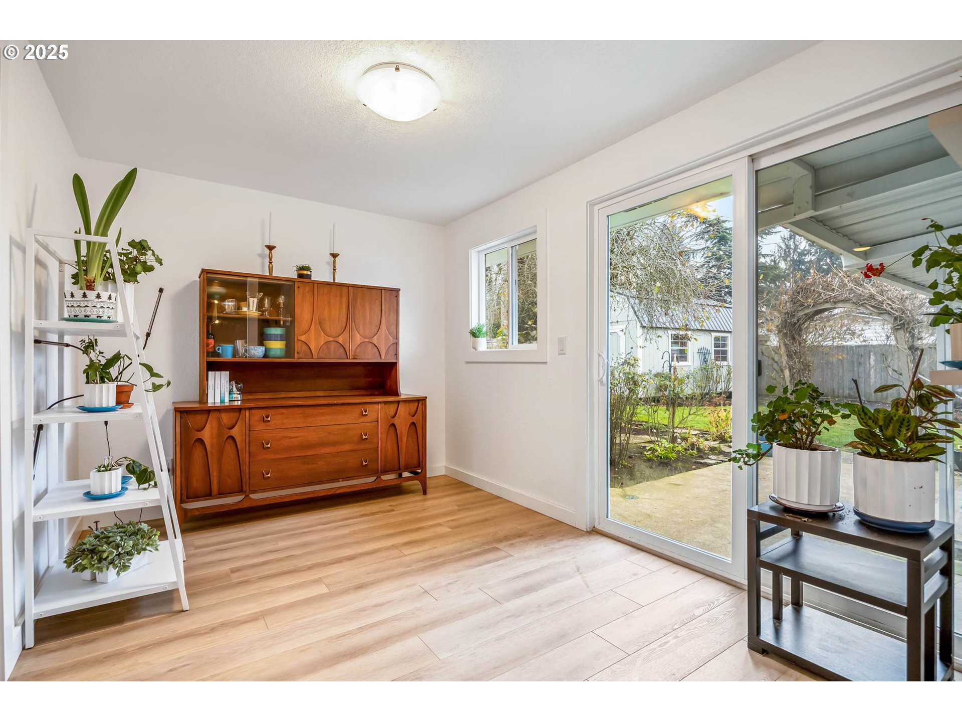 766 Blackfoot Avenue Eugene, OR 97404 - Photo 14 of 38