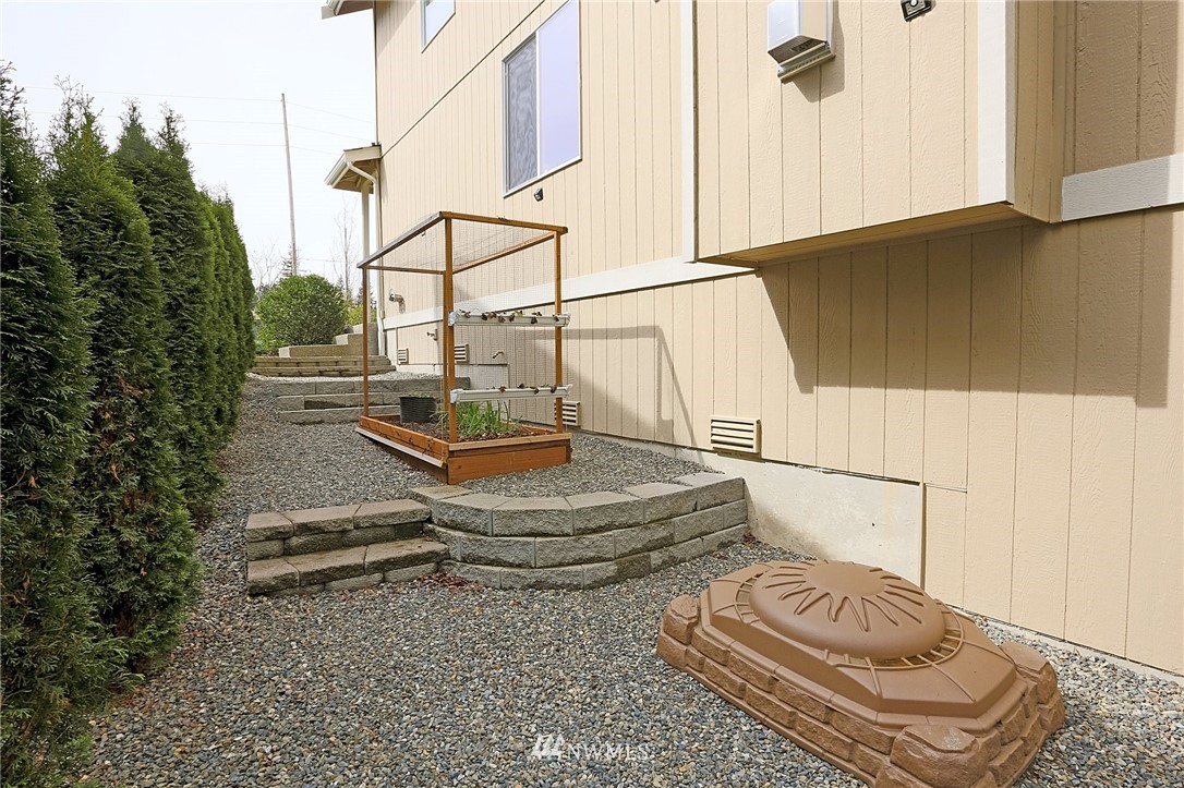 2512 Filbert Avenue Bremerton, WA 98310 - Photo 23 of 25 Gallery Image 23