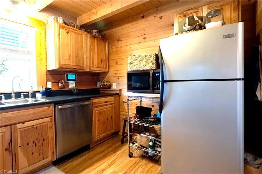1305 Brim Road Mount Airy, NC 27030 - Photo 6 of 47 Gallery Image 6