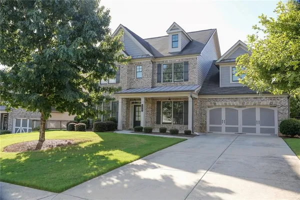 $715,000 | 620 Hunters Grove Court, Buford, GA 30518