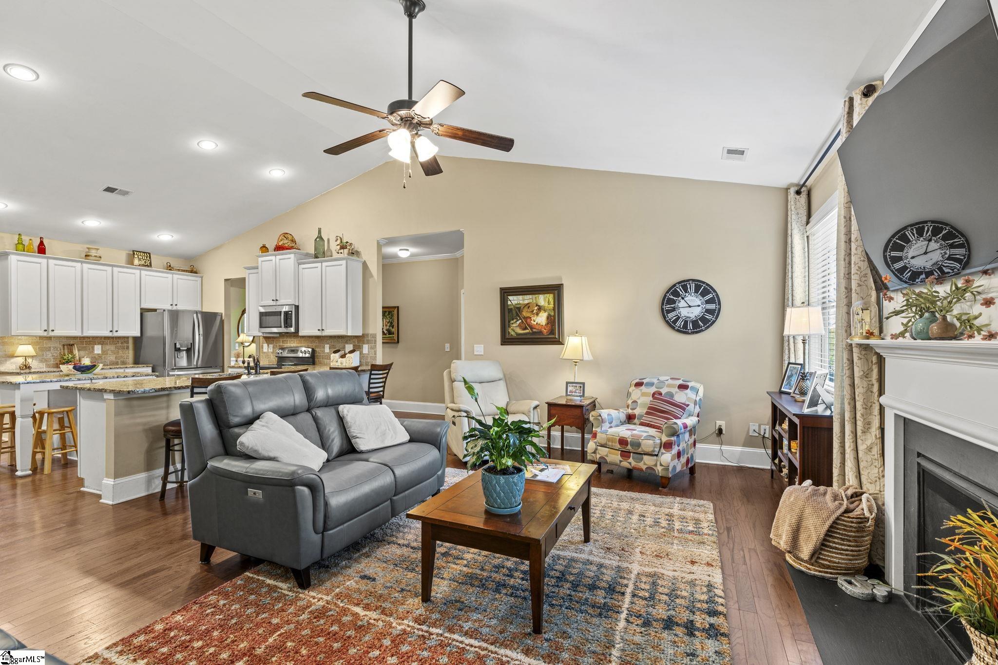 203 Meadows Edge Court Anderson, SC 29621 - Photo 13 of 36