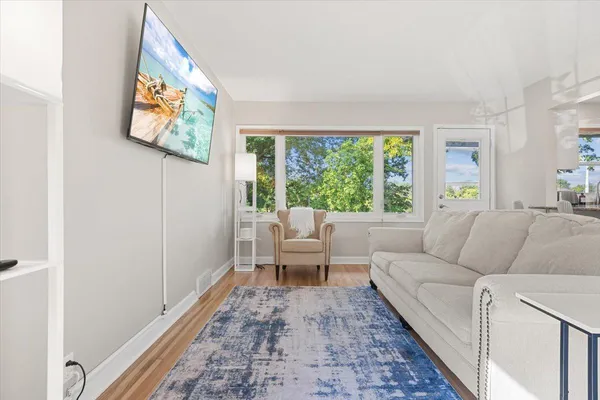 $409,000 | 332 Mill Street, Excelsior, MN 55331