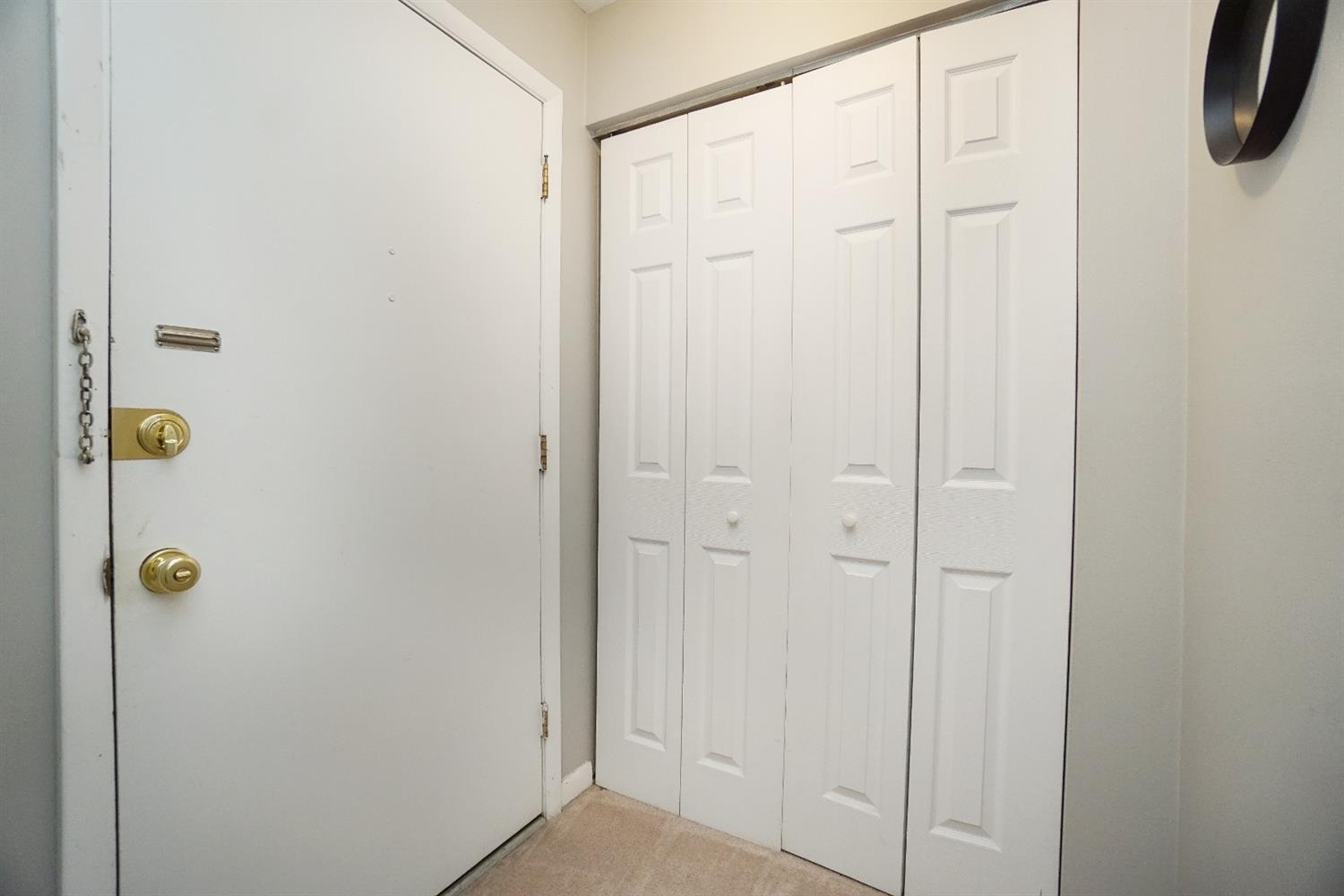 2270 Madison Road, Unit 3B Cincinnati, OH 45208 - Photo 20 of 28 Gallery Image 20