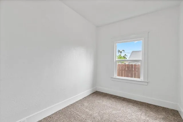 $344,998 | 725 South Fifth Street, Fresno, CA 93702