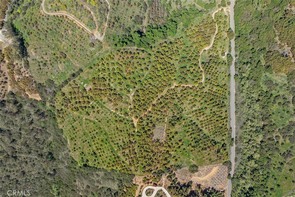 48825 Via Vaquero Temecula, CA 92590 - Photo 5 of 37