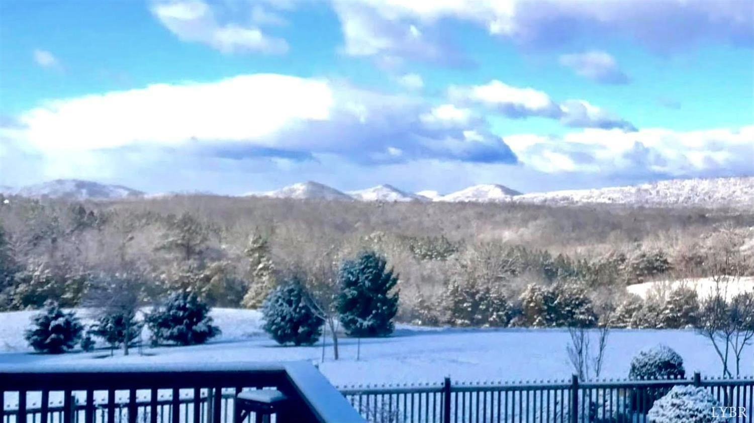 5129 Wheatland Road Bedford, VA 24523 - Photo 3 of 51 a view of balcony with a yard