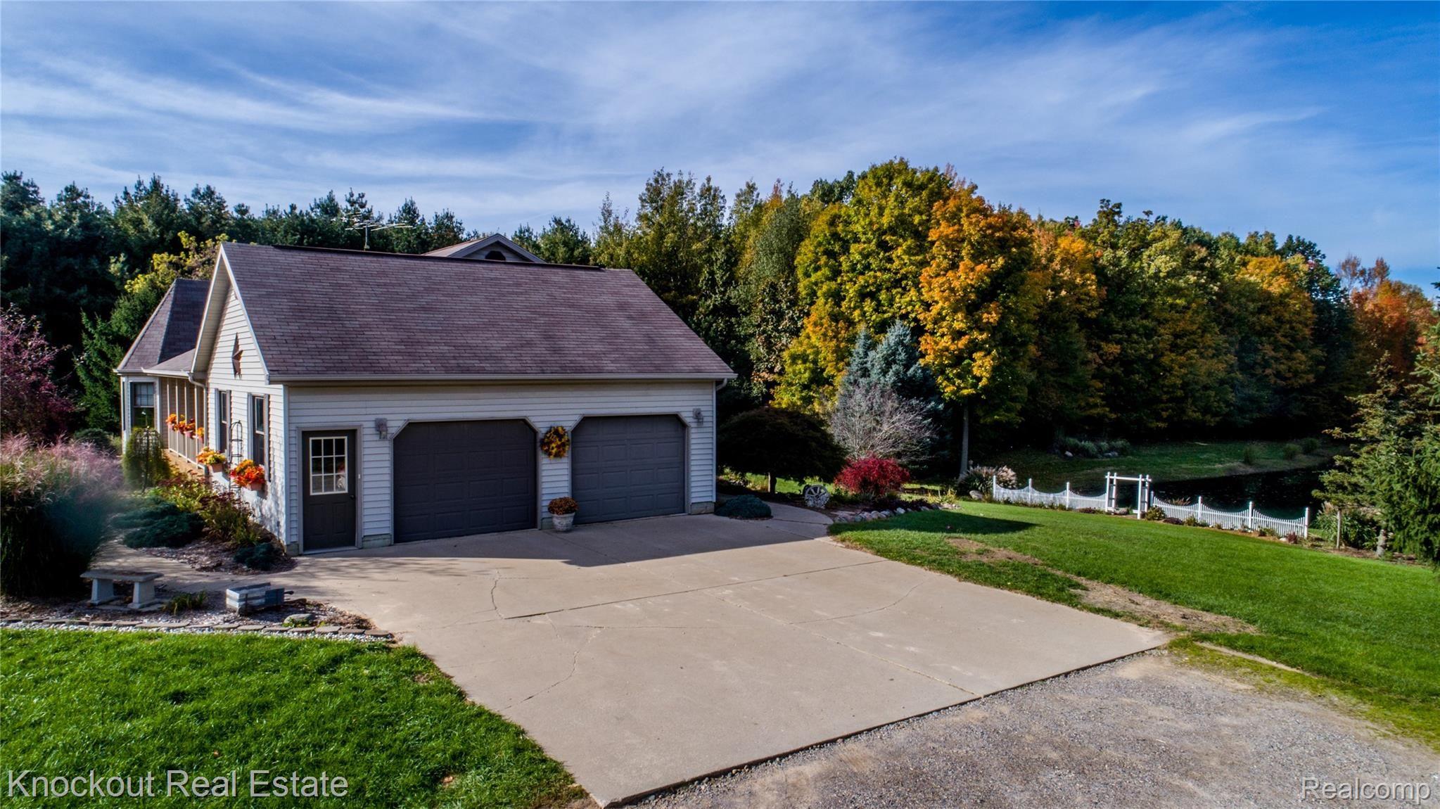 11345 Willard Road Millington, MI 48746 - Photo 26 of 42 Photo Oct 18, 5 52 47 PM.jpg