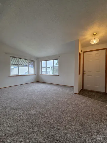 $135,000 | 2115 6th, Unit 7, Clarkston, WA 99403