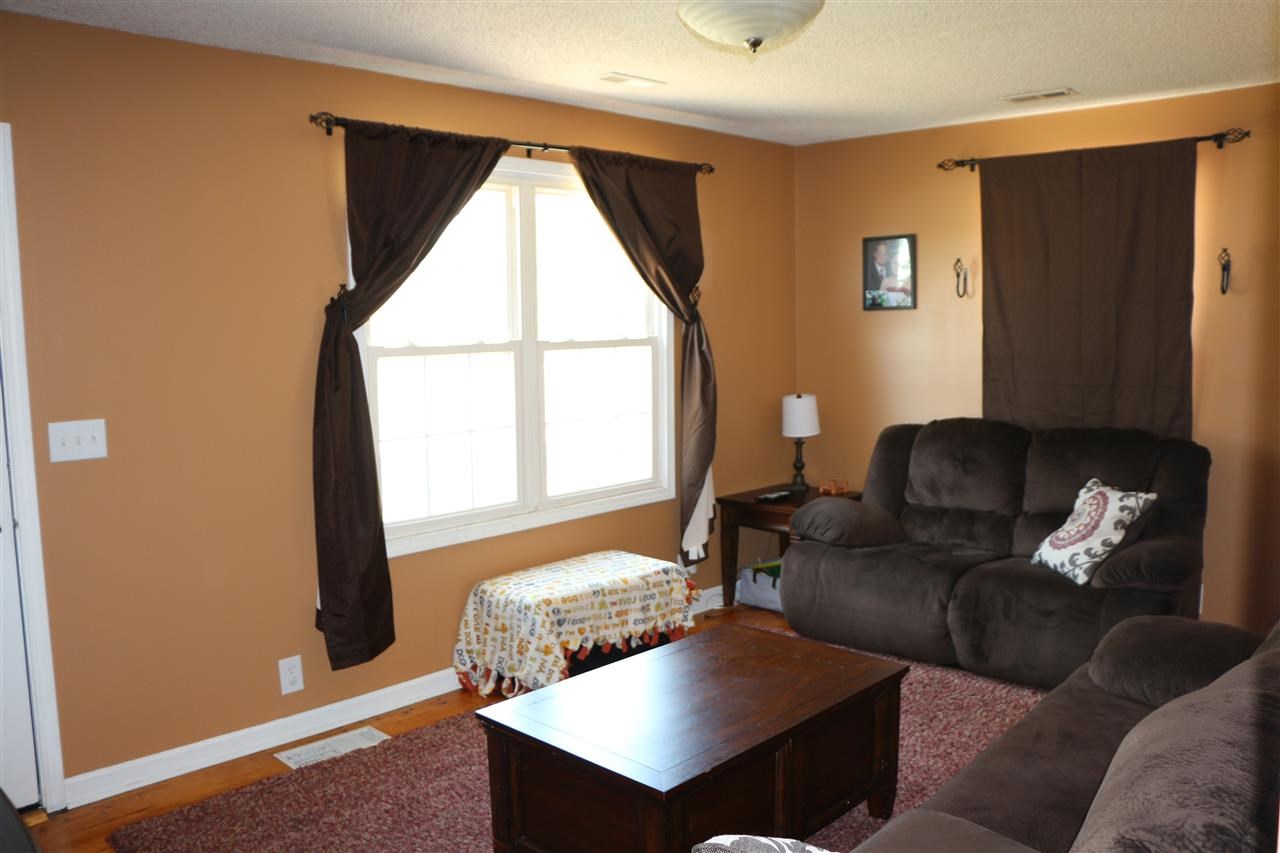 907 West Mill Road Evansville, IN 47710 - Photo 3 of 14 Gallery Image 3