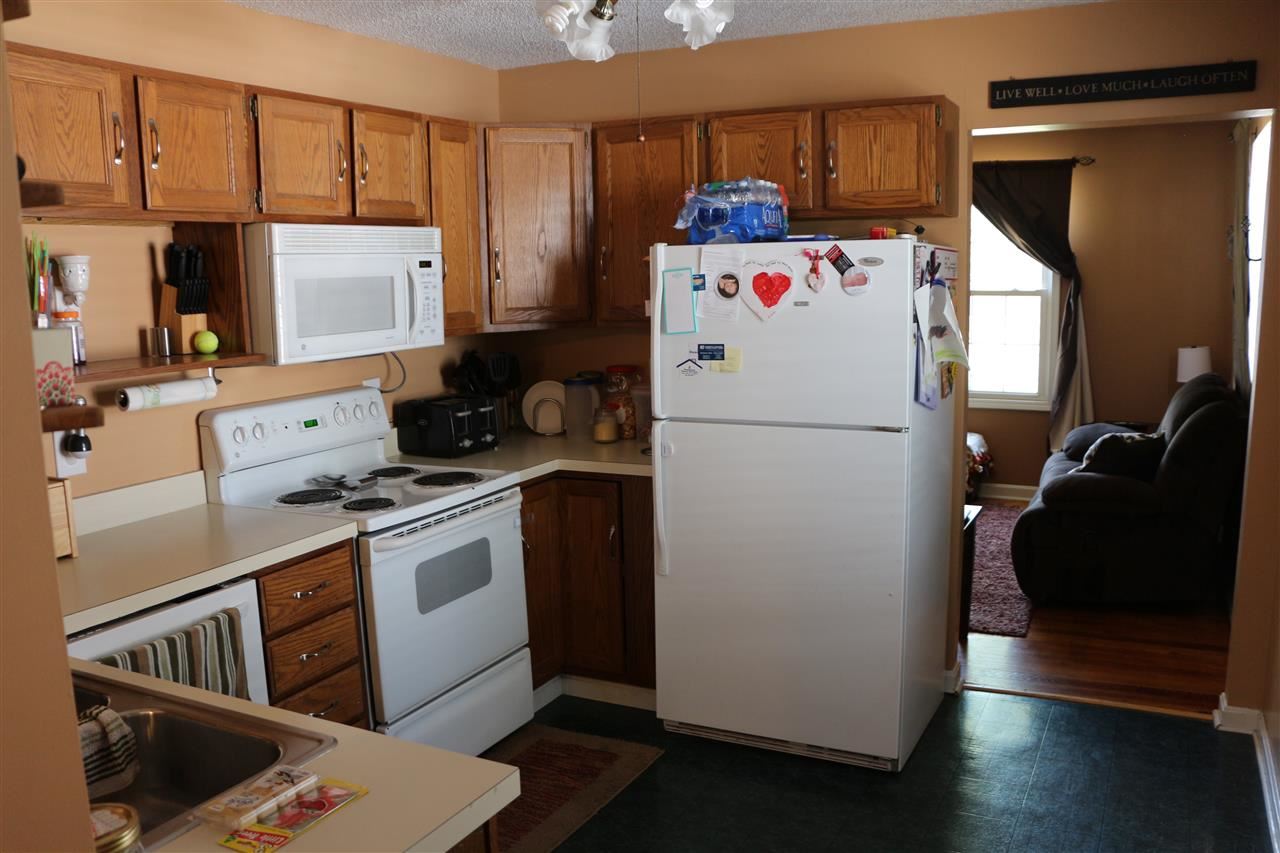 907 West Mill Road Evansville, IN 47710 - Photo 5 of 14 Gallery Image 5