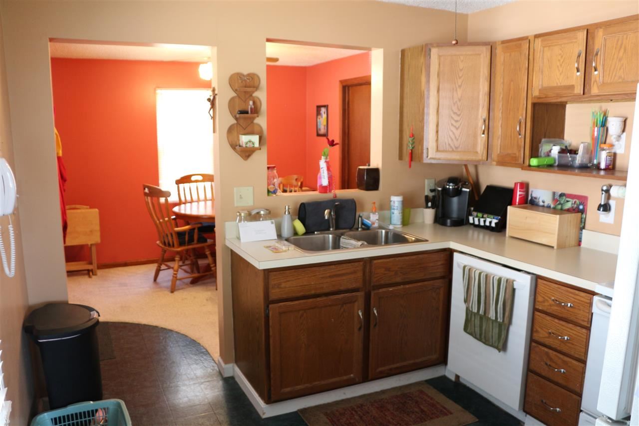 907 West Mill Road Evansville, IN 47710 - Photo 6 of 14 Gallery Image 6